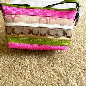SOLD! Coach shoulder bag